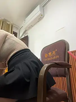 Molly-xiao online show from February 26, 7:52 am