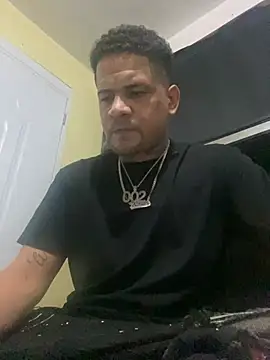 Snapshot of Dominicanobb chatting on February 22, 12:13 am Dominicanobb online show from February 22, 12:13 am