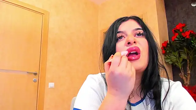 NayaNoirX online show from February 23, 8:09 pm