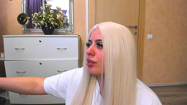 NayaNoirX online show from February 20, 7:49 pm