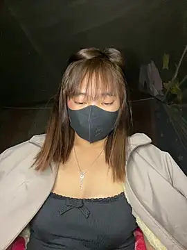 Snapshot of Wendy-2 chatting on January 10, 4:24 pm Wendy-2 online show from January 10, 4:24 pm