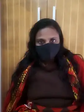 Snapshot of Hot_Sweety02 chatting on December 22, 10:37 am Hot Sweety02 online show from December 22, 10:37 am