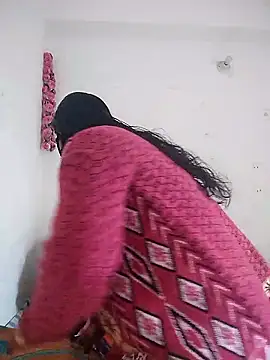 Snapshot of Hot_Sweety02 chatting on January 13, 9:57 am Hot Sweety02 online show from January 13, 9:57 am