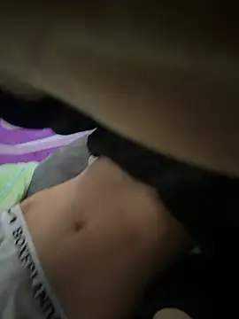 usr172727 online show from January 12, 6:09 am