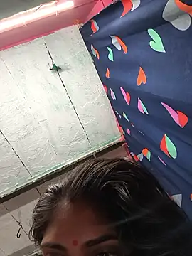 Naughty Seema online show from June 4, 9:52 pm