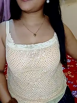 Saumyy online show from April 10, 6:26 pm