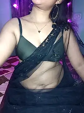 Snapshot of Saumyy chatting on February 25, 5:24 pm Saumyy online show from February 25, 5:24 pm