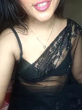 Saumyy online show from March 25, 1:32 pm