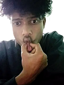 Snapshot of theboyas chatting on January 18, 7:28 pm theboyas online show from January 18, 7:28 pm