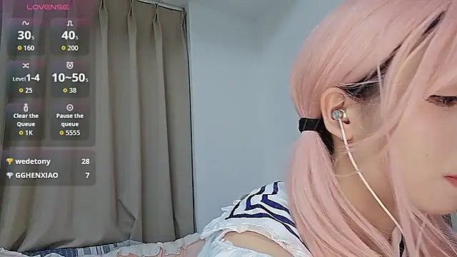 cuteqiqi online show from February 22, 4:08 pm