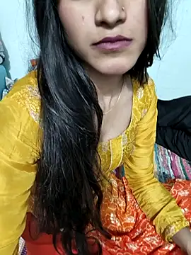 Yours-Zeenat online show from March 5, 8:16 pm