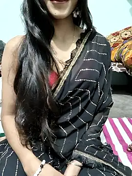 Yours-Zeenat online show from February 18, 8:33 am