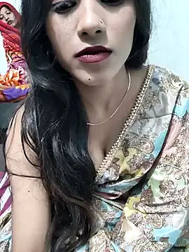 Yours-Zeenat online show from February 1, 2:15 pm