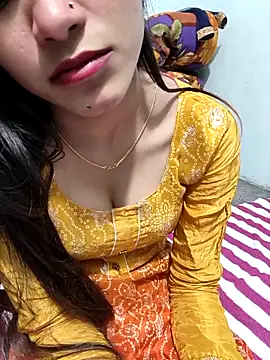 Yours-Zeenat online show from February 23, 10:16 am