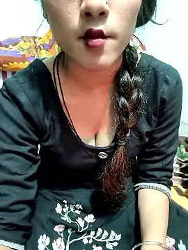 Yours-Zeenat online show from January 13, 7:29 pm