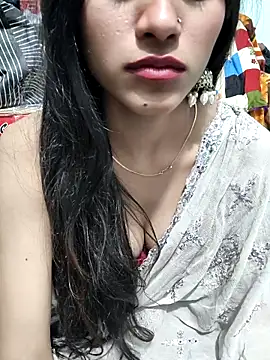 Yours-Zeenat online show from February 23, 10:54 pm