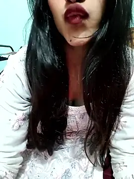 Yours-Zeenat online show from January 12, 8:32 am