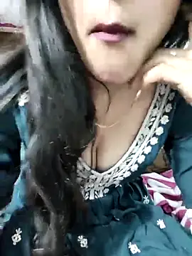 Yours-Zeenat online show from March 4, 6:26 pm