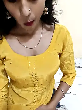 Snapshot of Yours-Zeenat chatting on May 9, 10:29 am Yours-Zeenat online show from May 9, 10:29 am