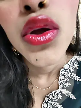 Yours-Zeenat online show from April 14, 6:57 pm