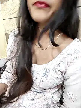 Yours-Zeenat online show from April 13, 9:46 am