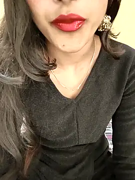 Yours-Zeenat online show from April 14, 4:17 am