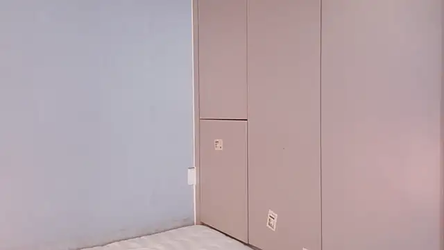 Kisswana online show from April 4, 6:20 am