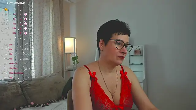 JennyMons online show from March 31, 8:27 am