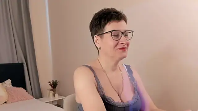 JennyMons online show from April 23, 8:32 am