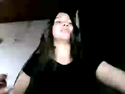 Laia  Evanss online show from February 2, 5:01 pm