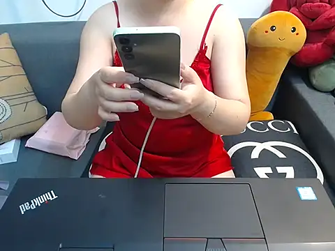 Coffee Milktea online show from January 10, 4:24 pm