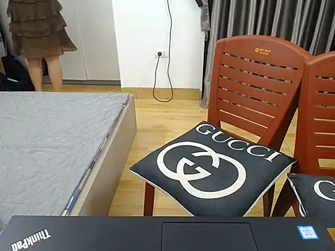 Coffee Milktea online show from July 2, 12:44 am
