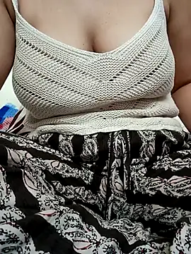 ShamaParvin online show from February 13, 10:37 am