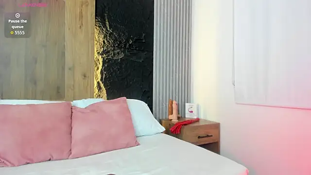 lila lain online show from March 11, 2:49 am