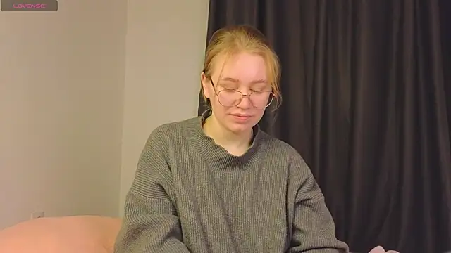 starsonthesky online show from January 9, 5:47 am