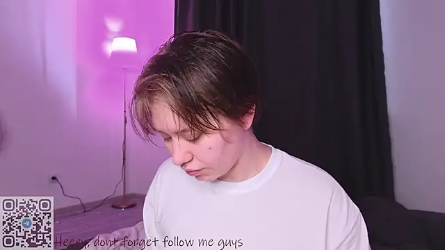 starsonthesky online show from March 28, 7:31 am