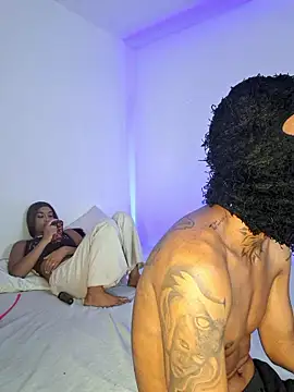  keylafisher  online show from January 10, 3:24 am