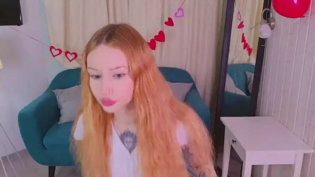 Zoe  Page online show from February 12, 1:44 pm