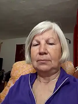 KlaudiaDarling online show from March 25, 10:30 pm