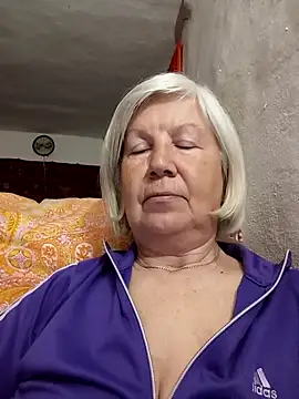 KlaudiaDarling online show from March 18, 9:26 pm