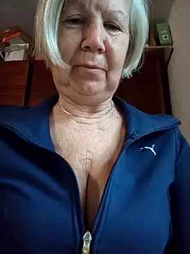 KlaudiaDarling online show from January 7, 6:18 am