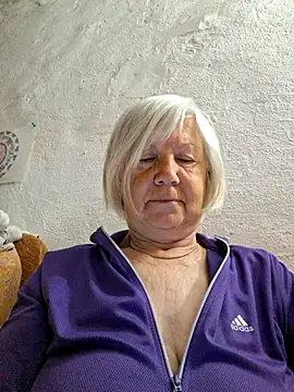 KlaudiaDarling online show from May 19, 2:29 am