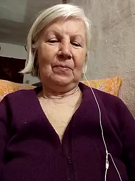 KlaudiaDarling online show from March 9, 4:10 pm