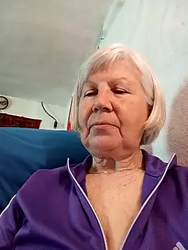 KlaudiaDarling online show from April 8, 10:06 am