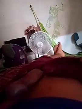 JOHN PAUZUDO online show from December 22, 5:02 pm