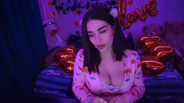 AlisiaRose online show from February 15, 11:03 pm