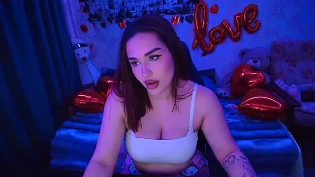 AlisiaRose online show from March 6, 11:55 pm