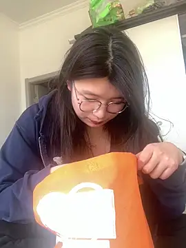 Snapshot of Qidandan778 chatting on February 15, 5:41 am Qidandan778 online show from February 15, 5:41 am