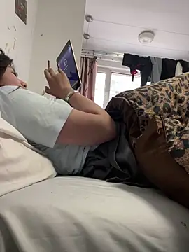 Snapshot of Qidandan778 chatting on April 2, 10:00 am Qidandan778 online show from April 2, 10:00 am