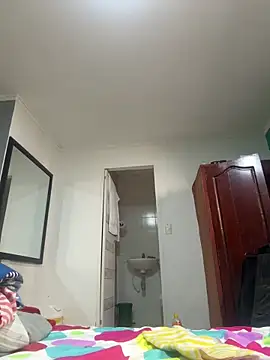 bigdick211292 online show from April 5, 7:31 pm